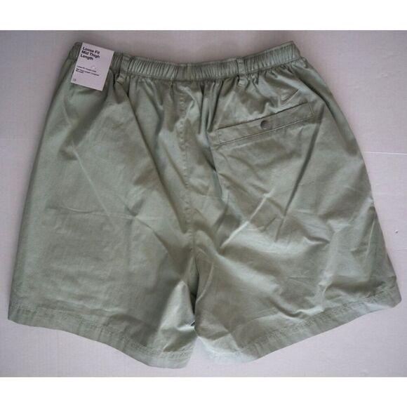 Nike FN3216-370 Men Sz S Light Green Loose Fit Mid-Thigh Length Camp Shorts - Picture 2 of 7